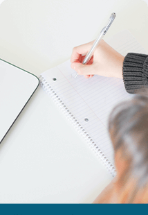 學(xué)生提交資料