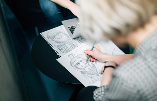 藝術專業(yè)論文輔導