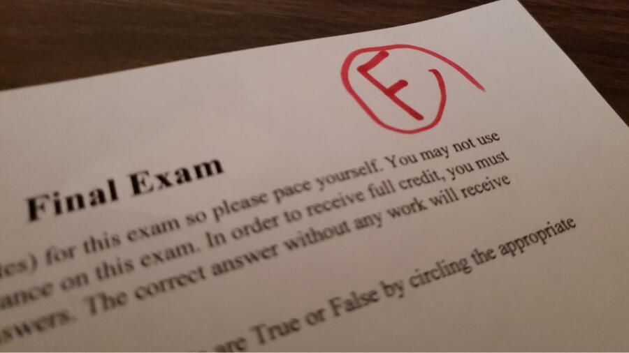 華盛頓大學掛科后如何處理?成績復議、改分機制與撤課全攻略