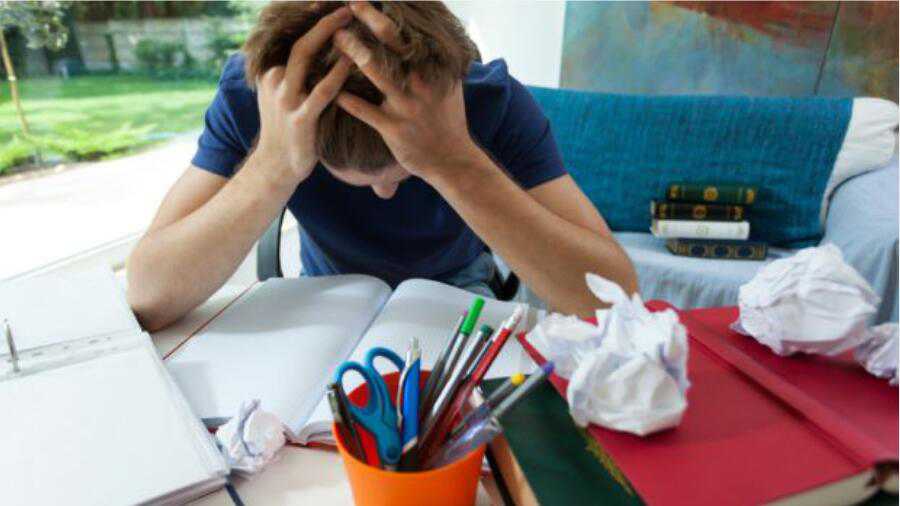 澳洲留學(xué)生被退學(xué)了怎么辦