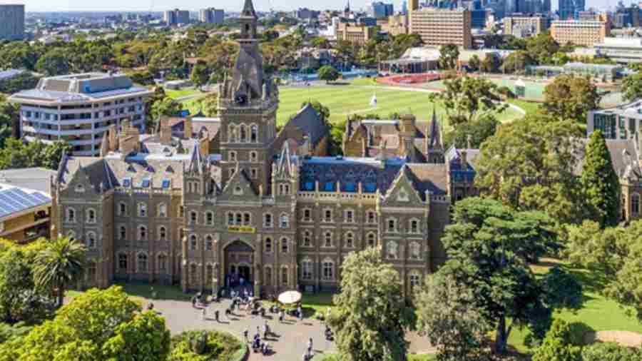 墨爾本大學注意!25 S2期末考試時間已經(jīng)公布!